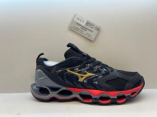 Mizuno 14s Preto e vermelho