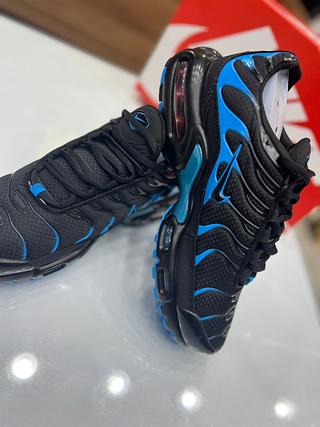 Nike Tn Preto e azul