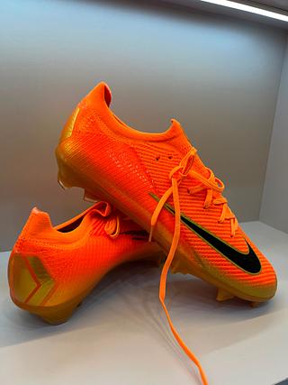 chutetia Nike