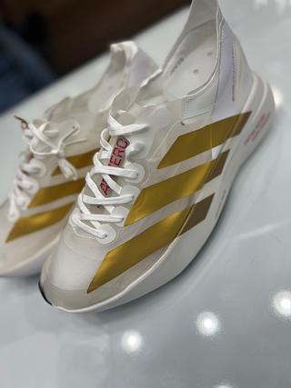 adizero Dourado