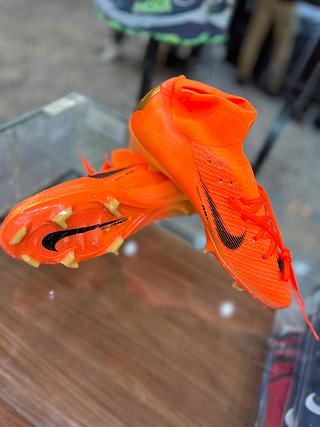 chuteira Nike